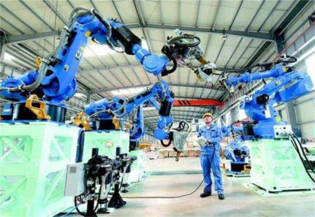2020年中國智能裝備制造產(chǎn)業(yè)收入將超3萬(wàn)億元