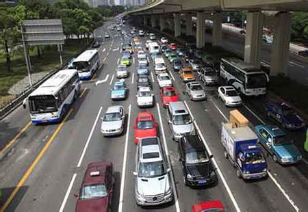 中國汽車(chē)后市場(chǎng)潛力巨大 2018年規模有望破萬(wàn)億元