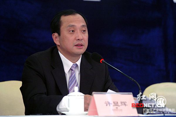 許顯輝任湖南省公安廳黨委書(shū)記，提名為省公安廳長(cháng)人選