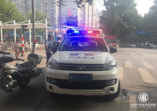 邯鄲街頭現63輛民用牌照警車(chē)