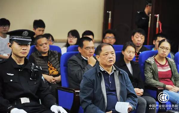 廣西公安廳交管局原局長(cháng)韋寧賢受賄千萬(wàn)一審被判15年