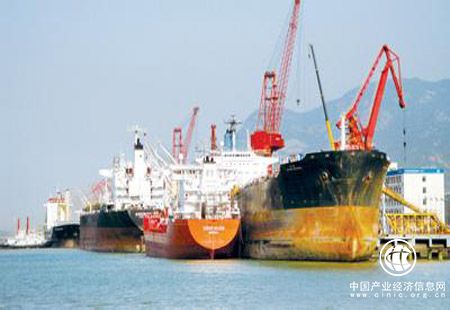 “三難”問(wèn)題沒(méi)有根本解決 船舶工業(yè)發(fā)展仍面臨較大挑戰