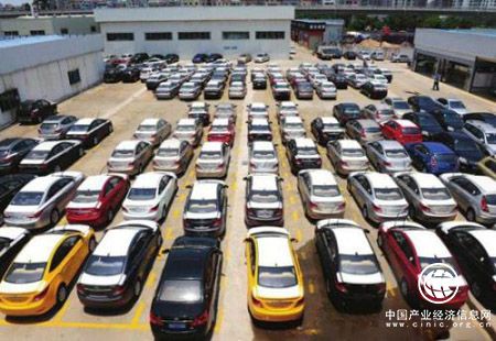 中國汽車(chē)市場(chǎng)已由高速增長(cháng)階段向高質(zhì)量發(fā)展階段轉型