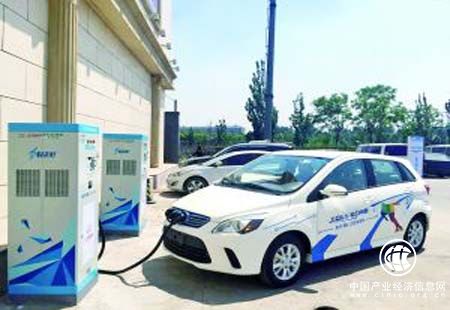 新能源車(chē)補貼不再普惠 推動(dòng)產(chǎn)業(yè)走向中高端化