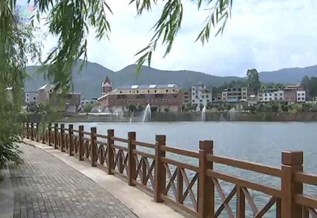 五個(gè)嚴防為特色小鎮和特色小城鎮建設劃出紅線(xiàn)