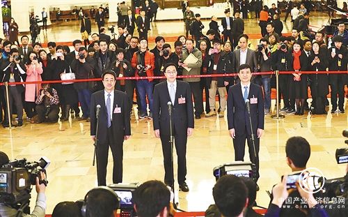創(chuàng  )新驅動(dòng)發(fā)展 建設科技強國