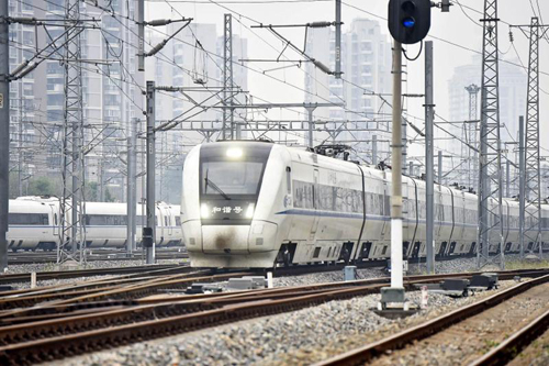 自7月10日起 全國鐵路實(shí)施新列車(chē)運行圖