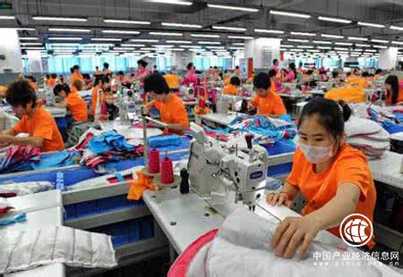 我國民企2700萬(wàn)家 民營(yíng)經(jīng)濟財政收入占比超50%