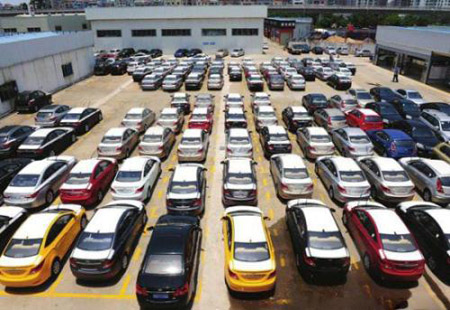 支持政策效果顯現 汽車(chē)市場(chǎng)21個(gè)月來(lái)首現正增長(cháng)