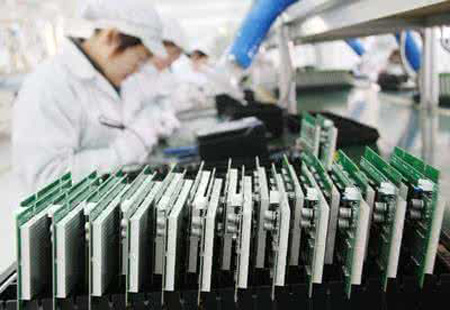 我國電子信息制造業(yè)在工業(yè)中的營(yíng)收占比連續九年保持第一